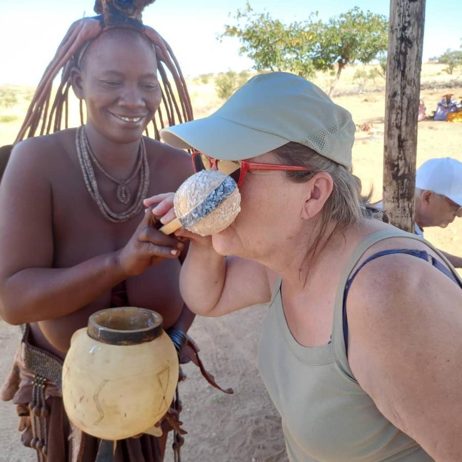 Ozohere Campsite&Himba Village Uis Esterno foto