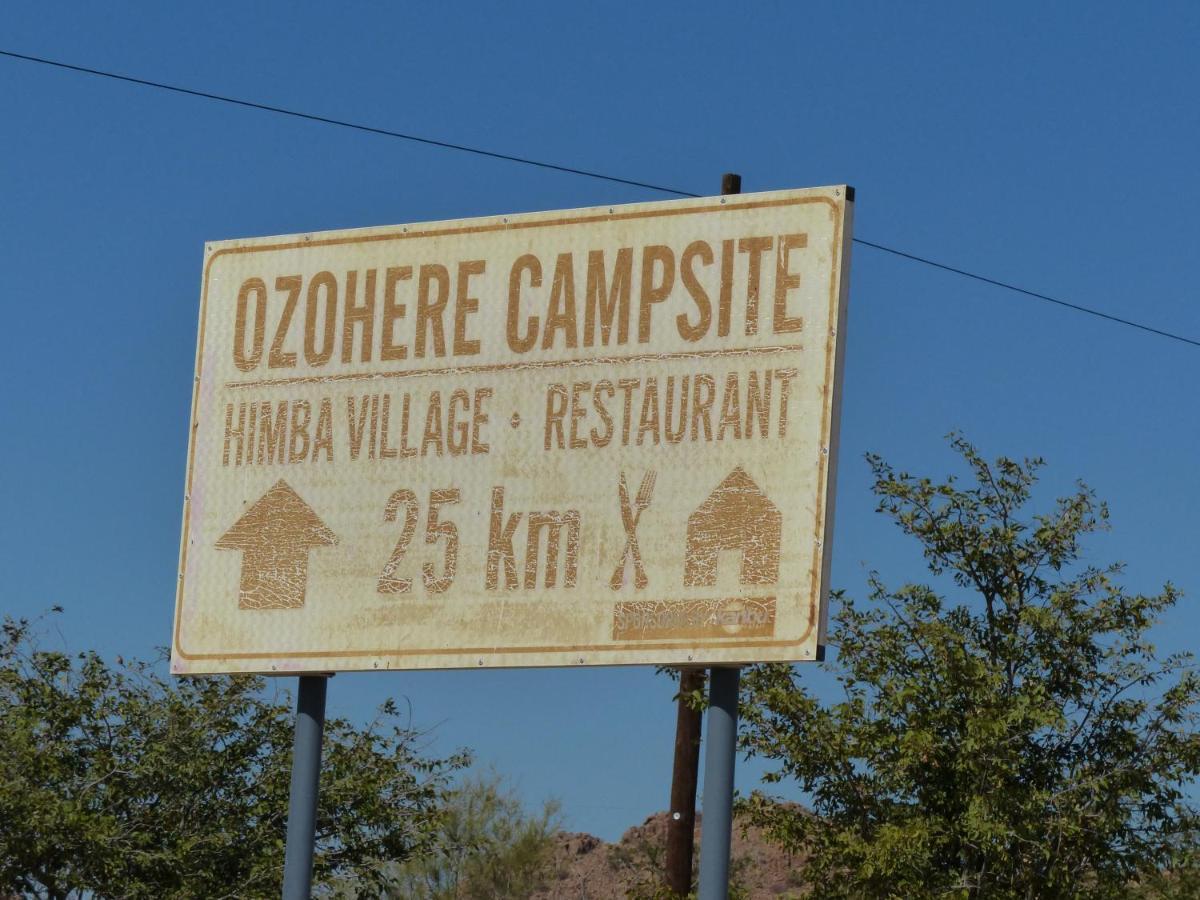 Ozohere Campsite&Himba Village Uis Esterno foto
